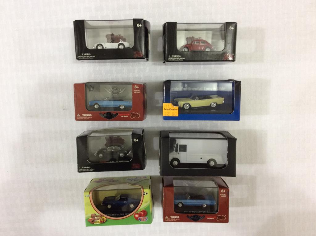 Lot of 18 1:87th Scale Die Cast Replican Vehicles