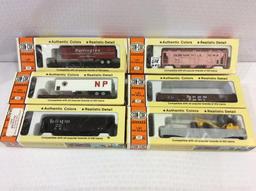 Lot of 12 Con-Cor HO Scale Train Cars in Boxes