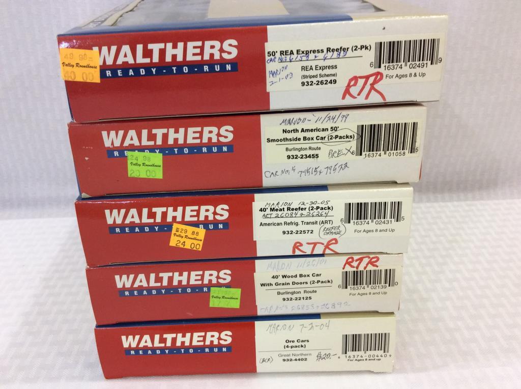 Lot of 5 Walthers HO Scale Train Cars-NIB