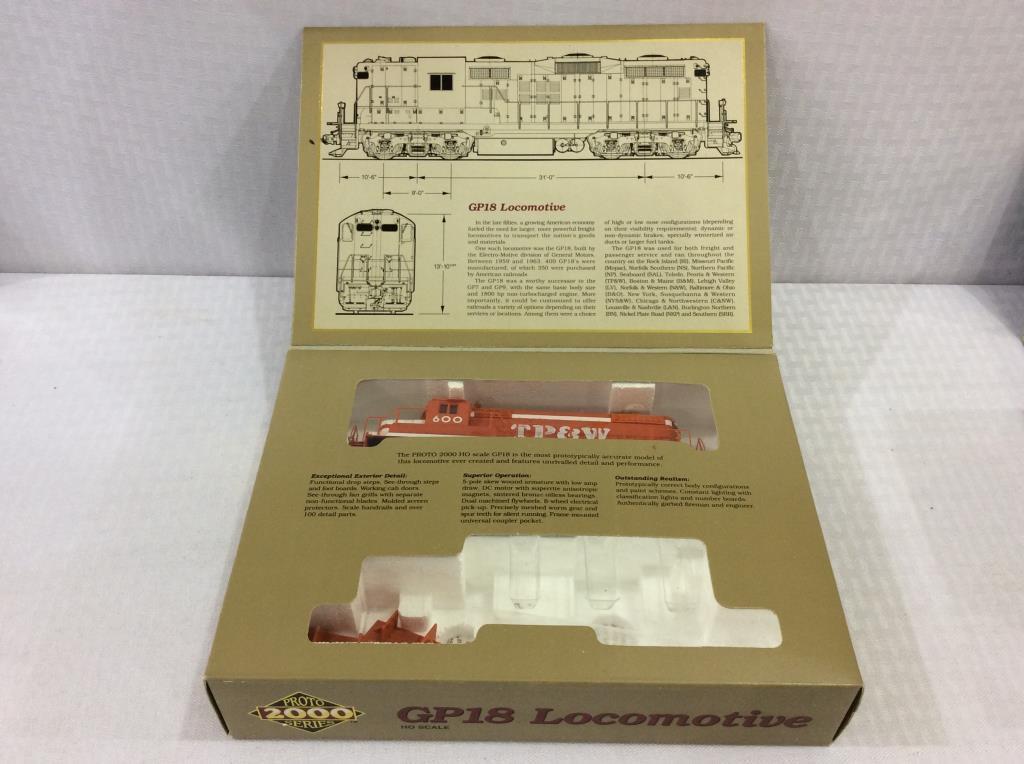 Lot of 3 Proto 2000 Series Locomotives in Boxes