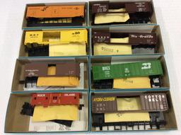 Lot of 17 Athearn Un-Assembled HO Scale Model Kits