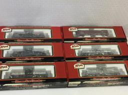 Lot of 12 Atlas Model Railroad HO Scale Train Cars