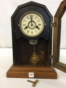 Keywind Clock w/ Key in Working Order