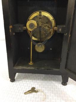 Seth Thomas Keywind Clock w Key in Working