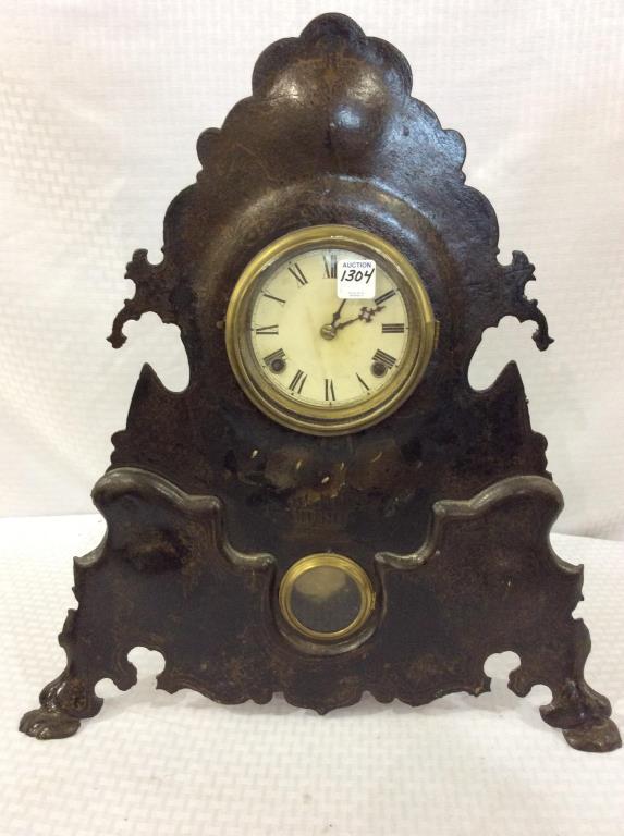 Antique Metal Keywind Clock w/ Key