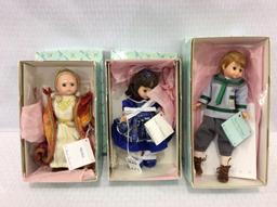 Lot of 5 Madame Alexander Dolls in Boxes