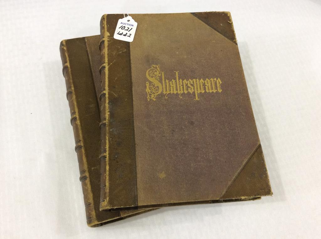 Lot of 2 Shakespeare Books