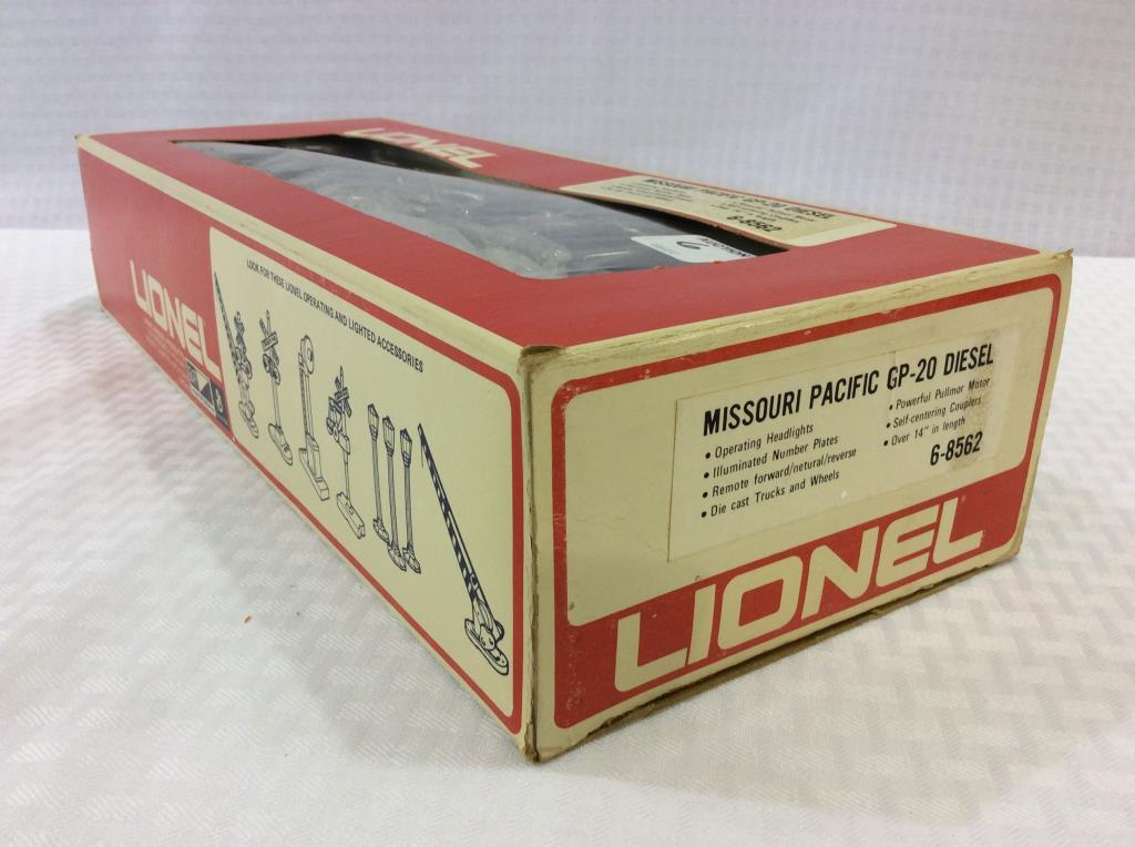 Lionel 0-Gauge Missouri Pacific GP-20 Diesel