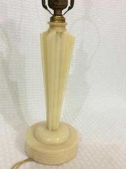 Aladdin Alacite Lamp Base w/ Finial