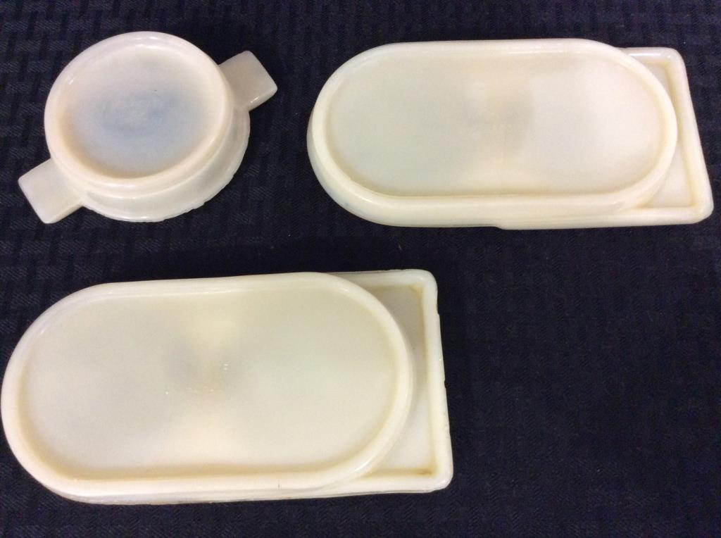 Lot of 4 Aladdin Alacite Pieces Including Wall