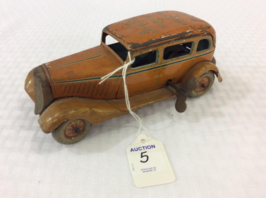 Vintage Key Wind Tin Toy Car