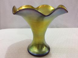 Fluted Edge Aurene Vase