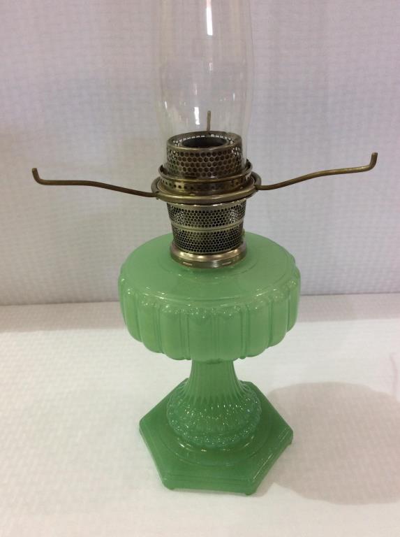 Aladdin Green Jadite Color Kerosene Lamp w/