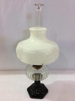 Aladdin Black & Clear Glass Kerosene Lamp w/