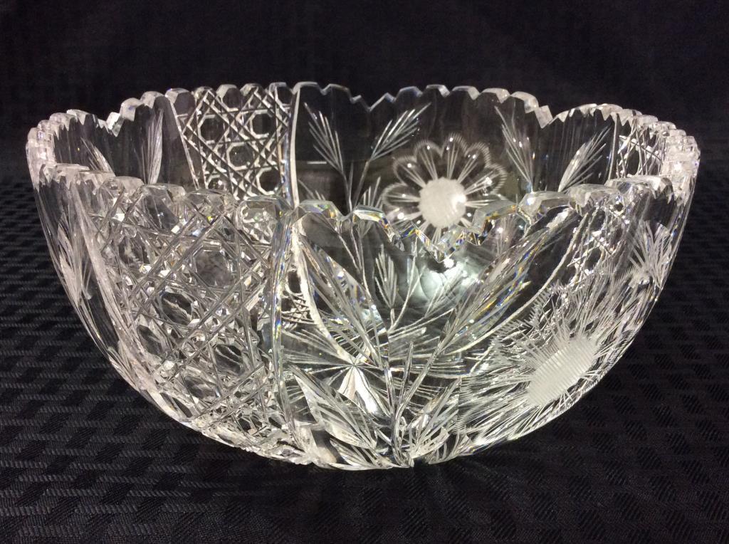 Beautiful Cut Glass Floral Design Bowl