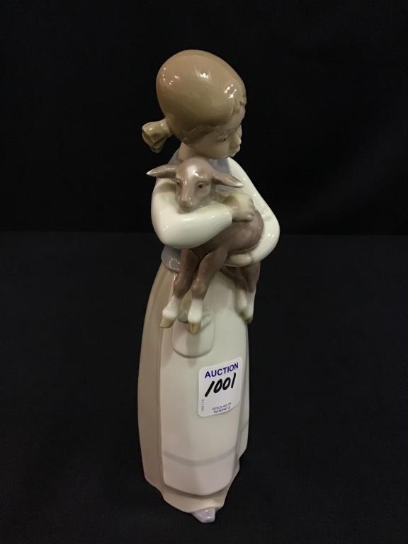 Lladro Made in Spain Girl w/ Lamb Figurine