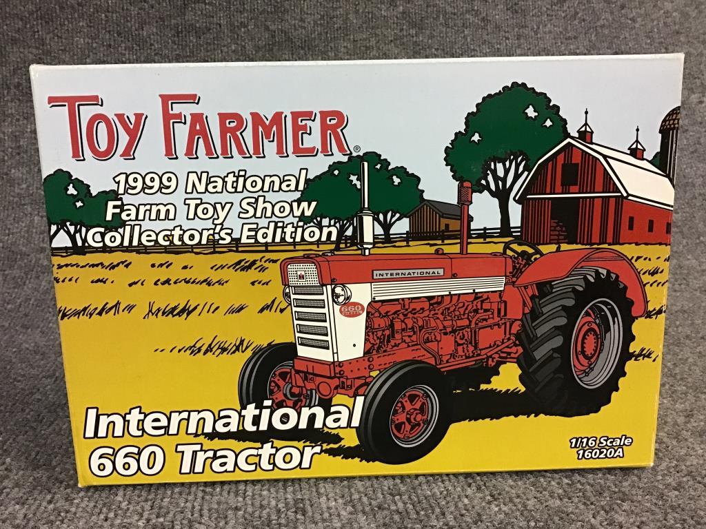 Toy Farmer 1999 National Farm Show Collector's