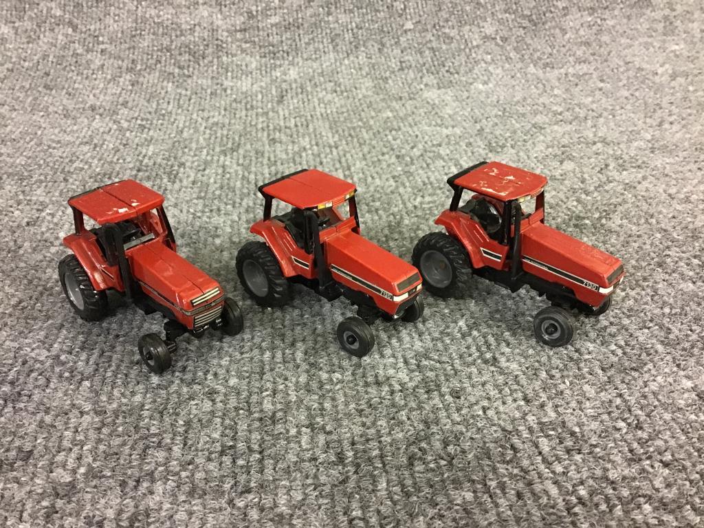 Lot of 10-1/64 Scale International Tractors