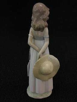 Lladro Figurine "Natural Beauty"