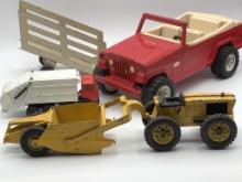 Group of Toys Including Hubley Construction Toy,