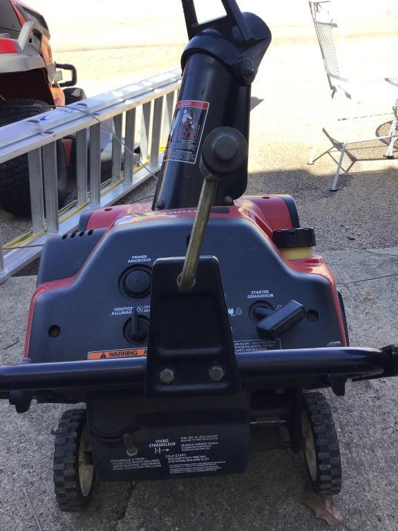 Toro CCR 3650 GTS Electric Start Snowthrower