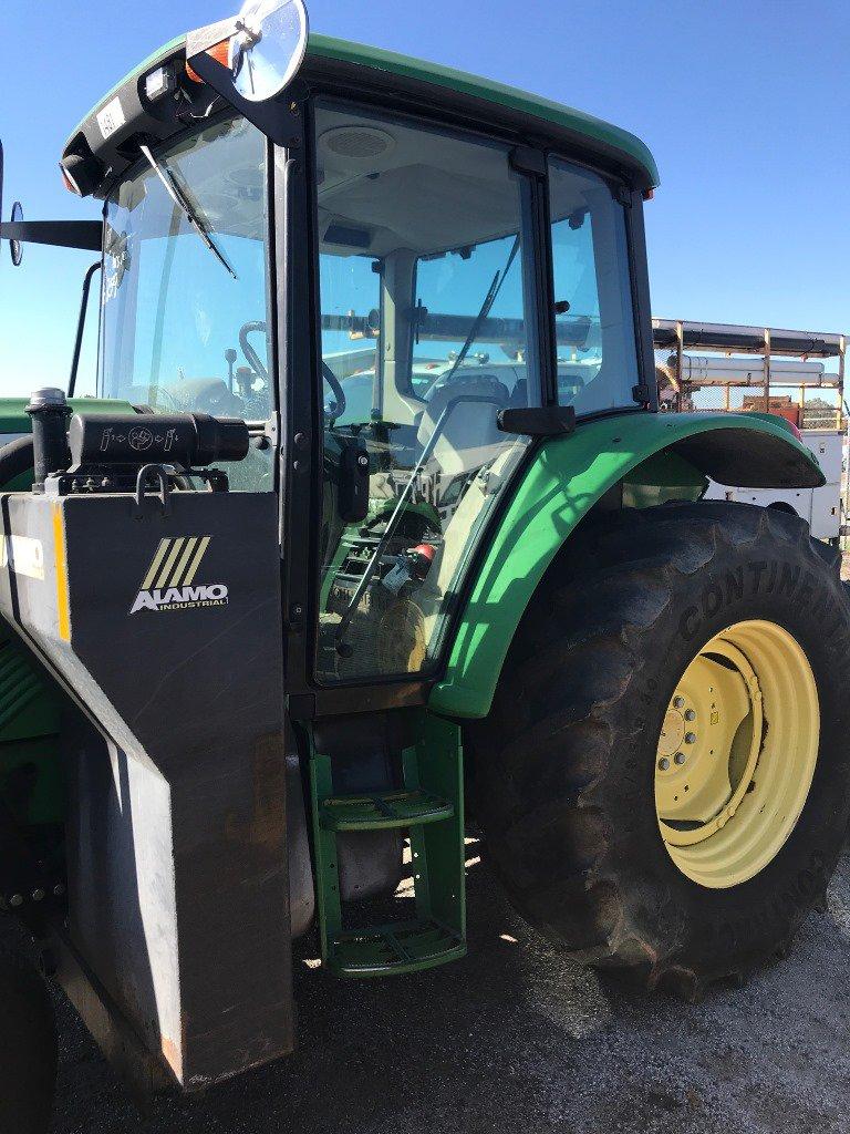 JOHN DEERE 6215 TRACTOR