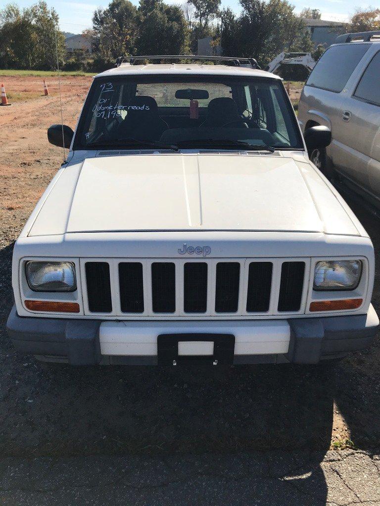 JEEP CHEROKEE