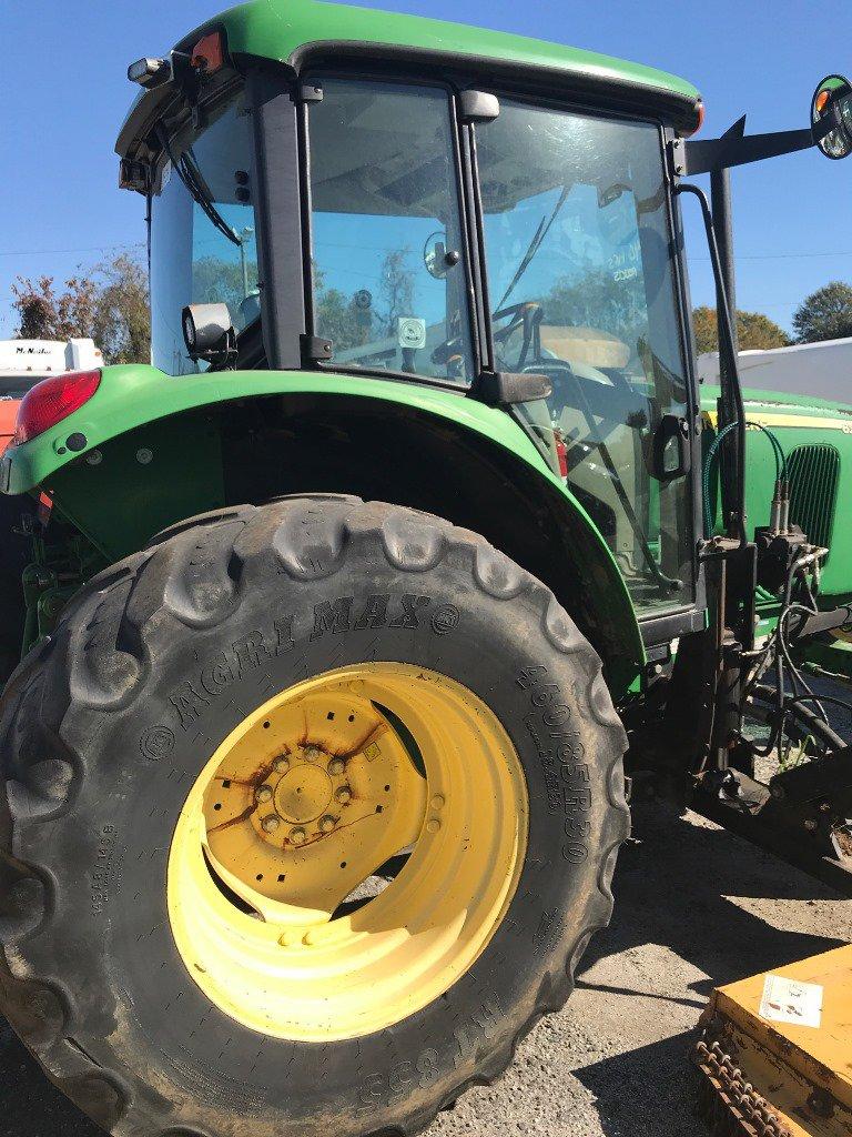 JOHN DEERE 6215 TRACTOR