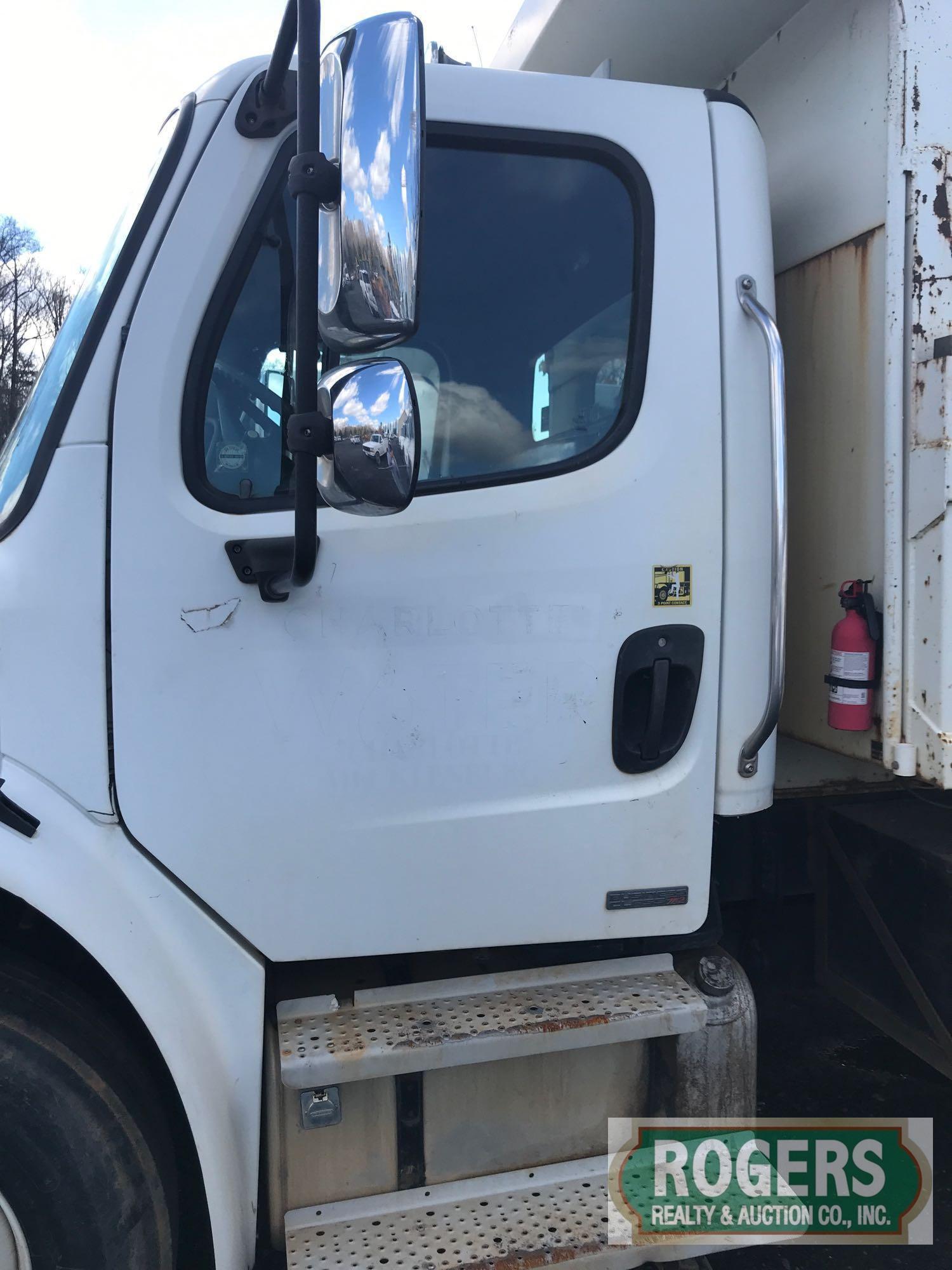 2004, FREIGHTLINER, M2106, DUMP TRUCK, 1FVACXAK74HN08434, 134402 miles, BUS CLASS M2, 7.2L INLINE 6