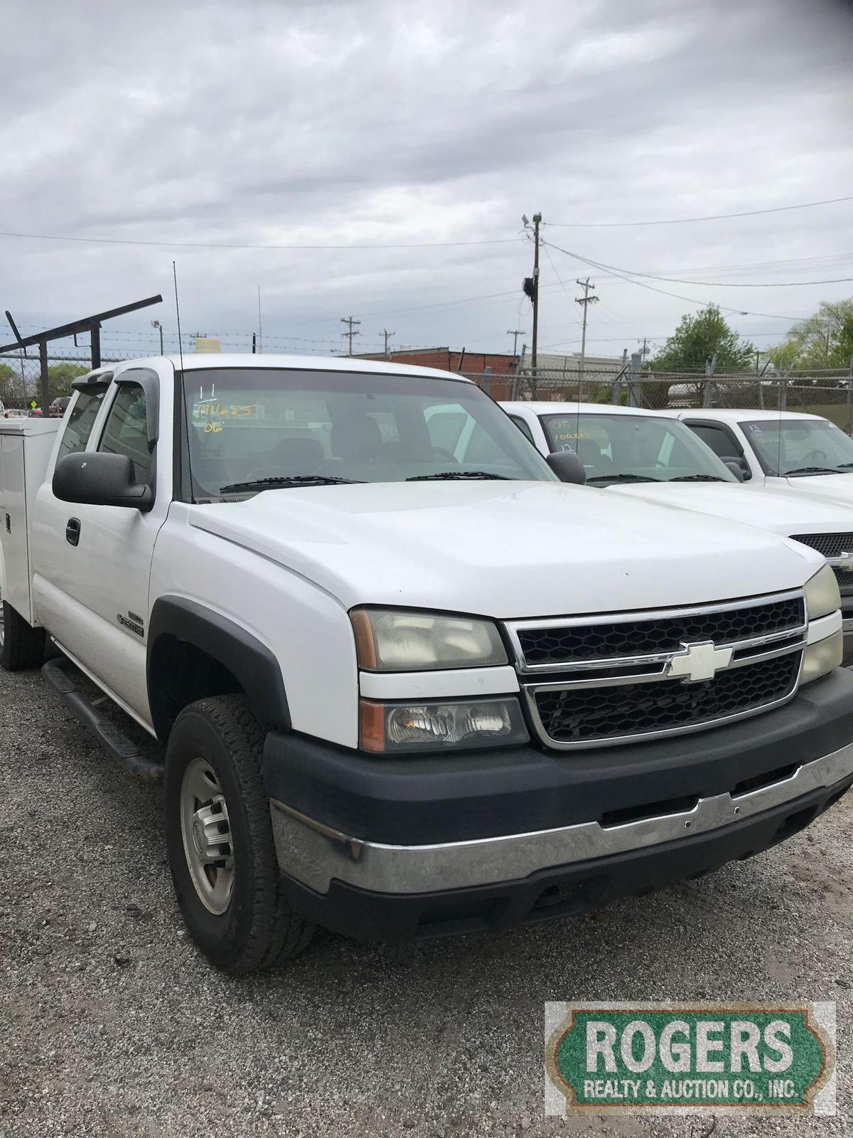 2006 Chevrolet Truck 2500 4x4