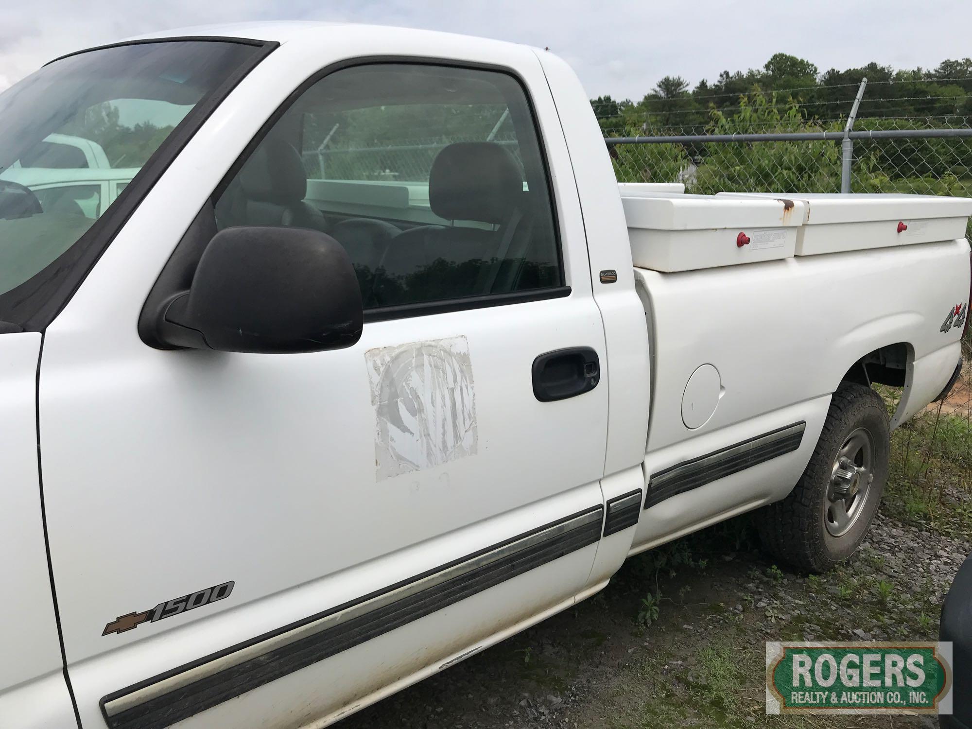 2000 CHEVROLET 1500 PICKUP 4WD