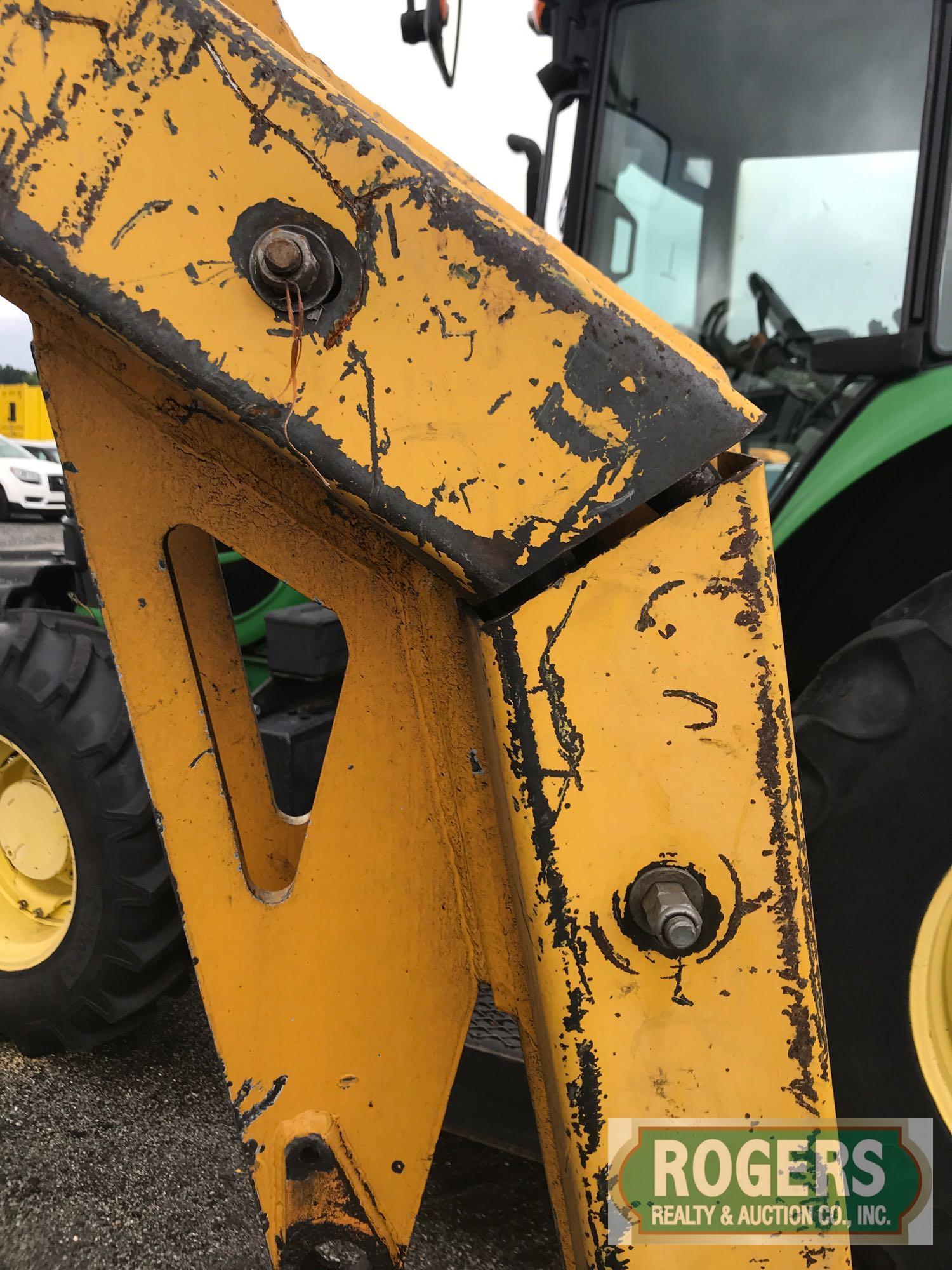 John Deere Tractor 7130, 6183 Hrs, Eng#6068HL280-DD21341, Enclosed Cab, A/C, Radio, Tilt Steering is