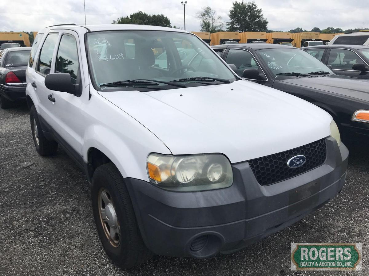 2007 Ford, Escape SUV, 4.6, 83629 miles, 1FMYU92Z57KC04181