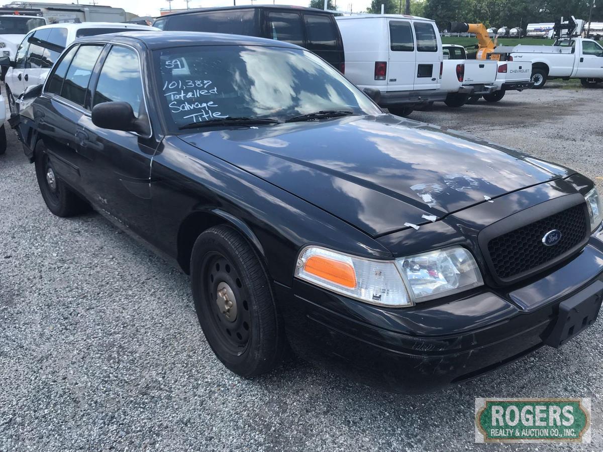 2011 Ford Crown Vic, 4.6, 101387 Miles, 2FABP7BV0BX161755- SALVAGE TITLE-NO KEYS