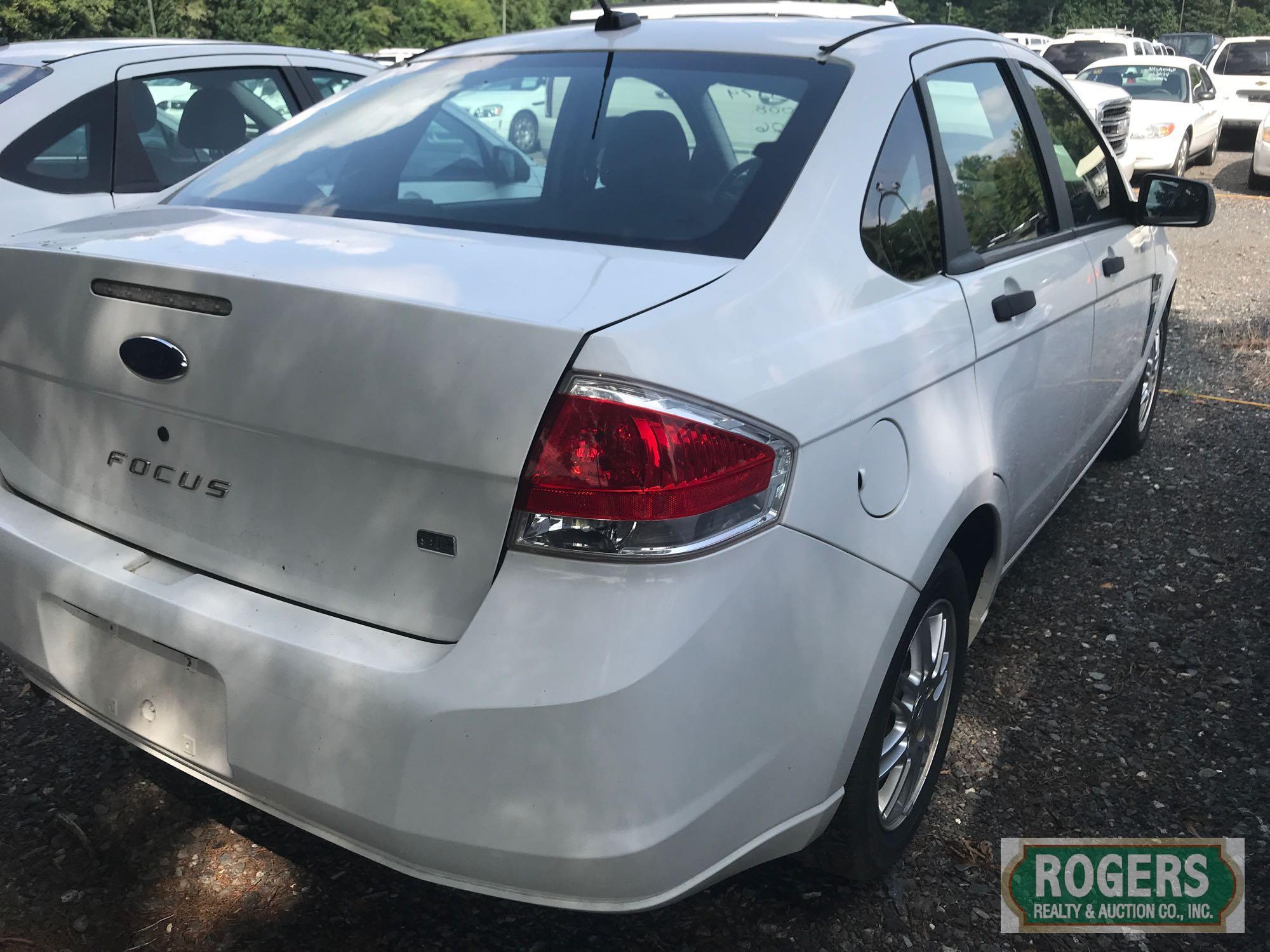 FORD | FOCUS | SMALL SEDAN