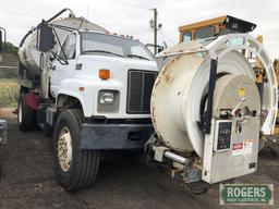 2002 -C8500 CHEVROLET -F8015 VACTOR