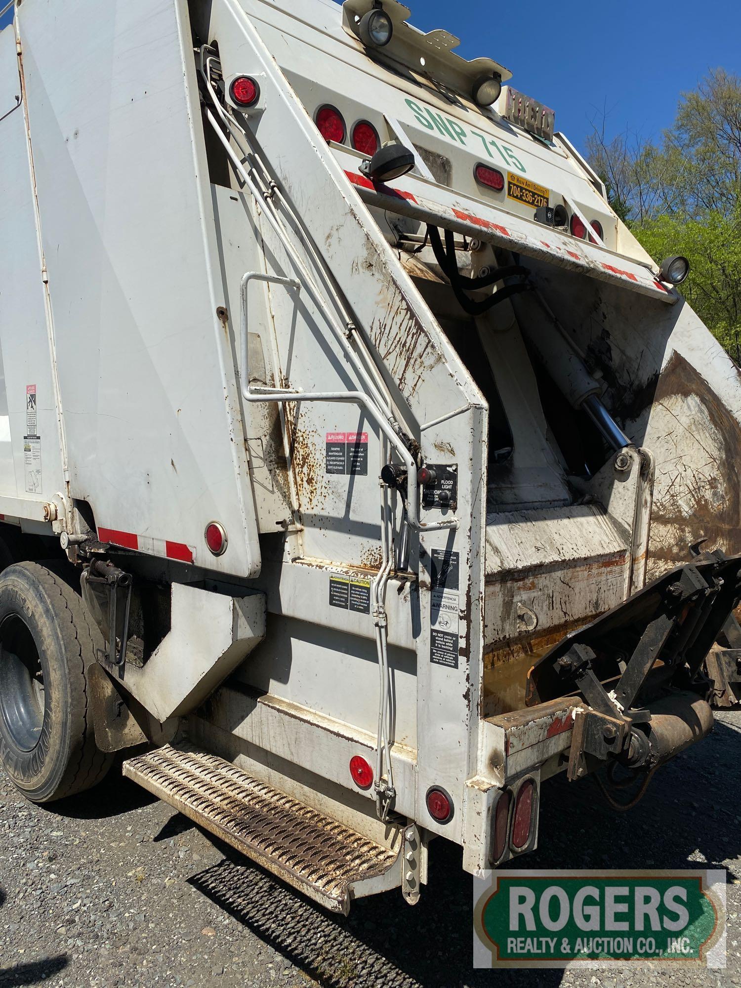 2008 AMERICAN LAFRANCE REARLOADER REFUSE TRUCK