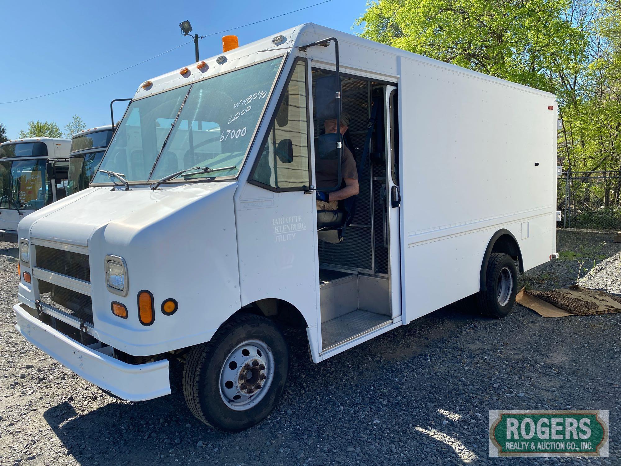 2000 FORD STEP VAN