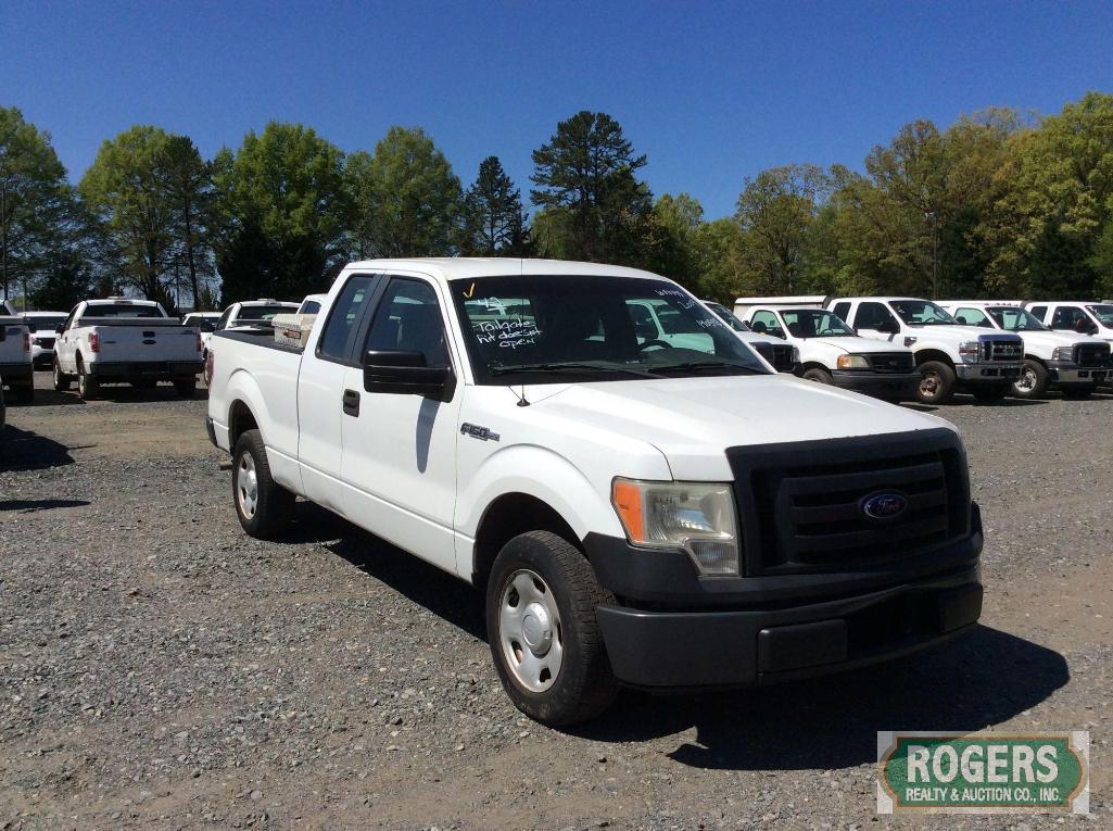 2009 FORD PICKUP TRUCK