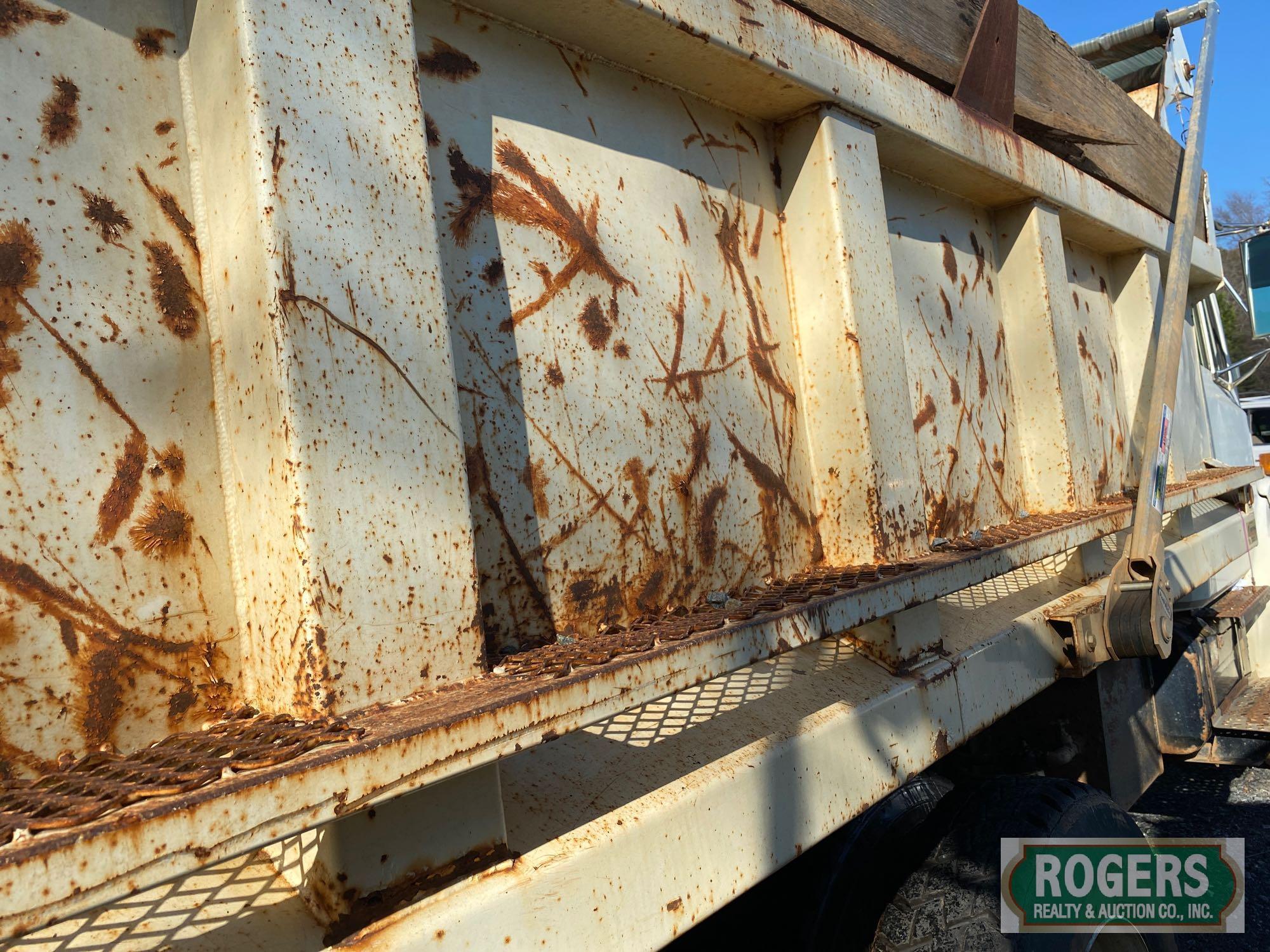 2001 FREIGHTLINER FL80 DUMP TRUCK