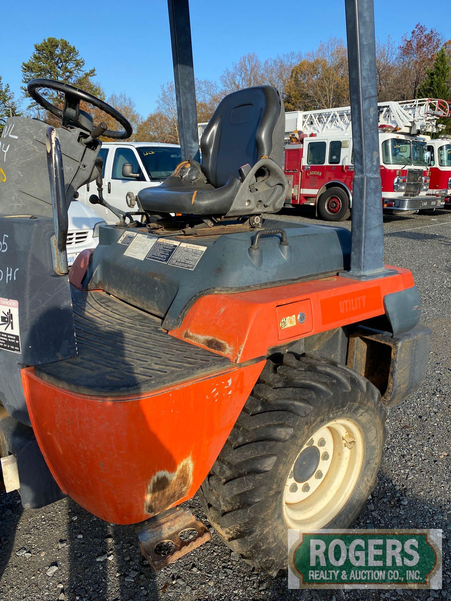 2005 KUBOTA R420S SKID STEER LOADER