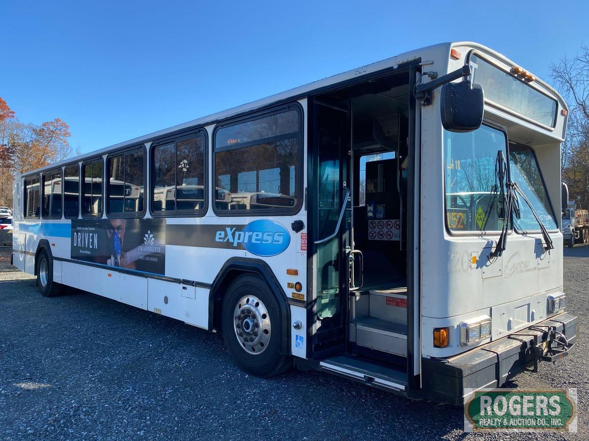 2002 GILLIG PHANTOM BUS