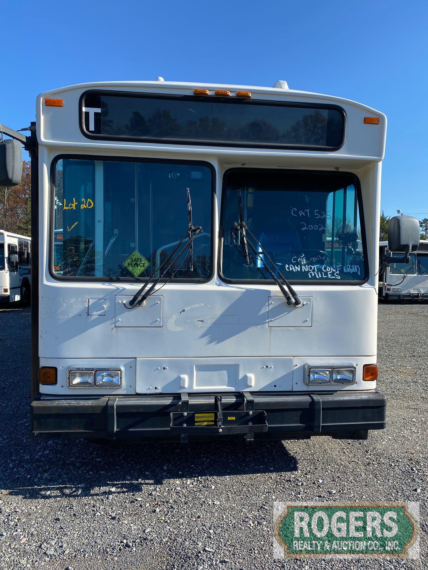 2002 GILLIG PHANTOM BUS