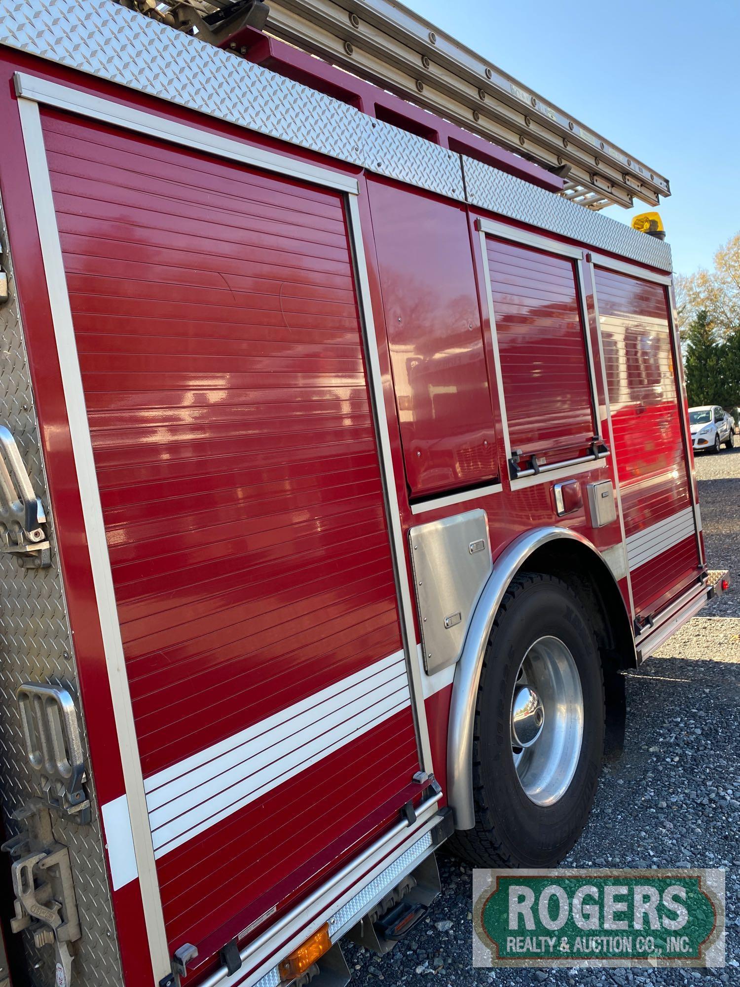 2005 SPARTAN RESERVE ENGINE PUMPER TRUCK