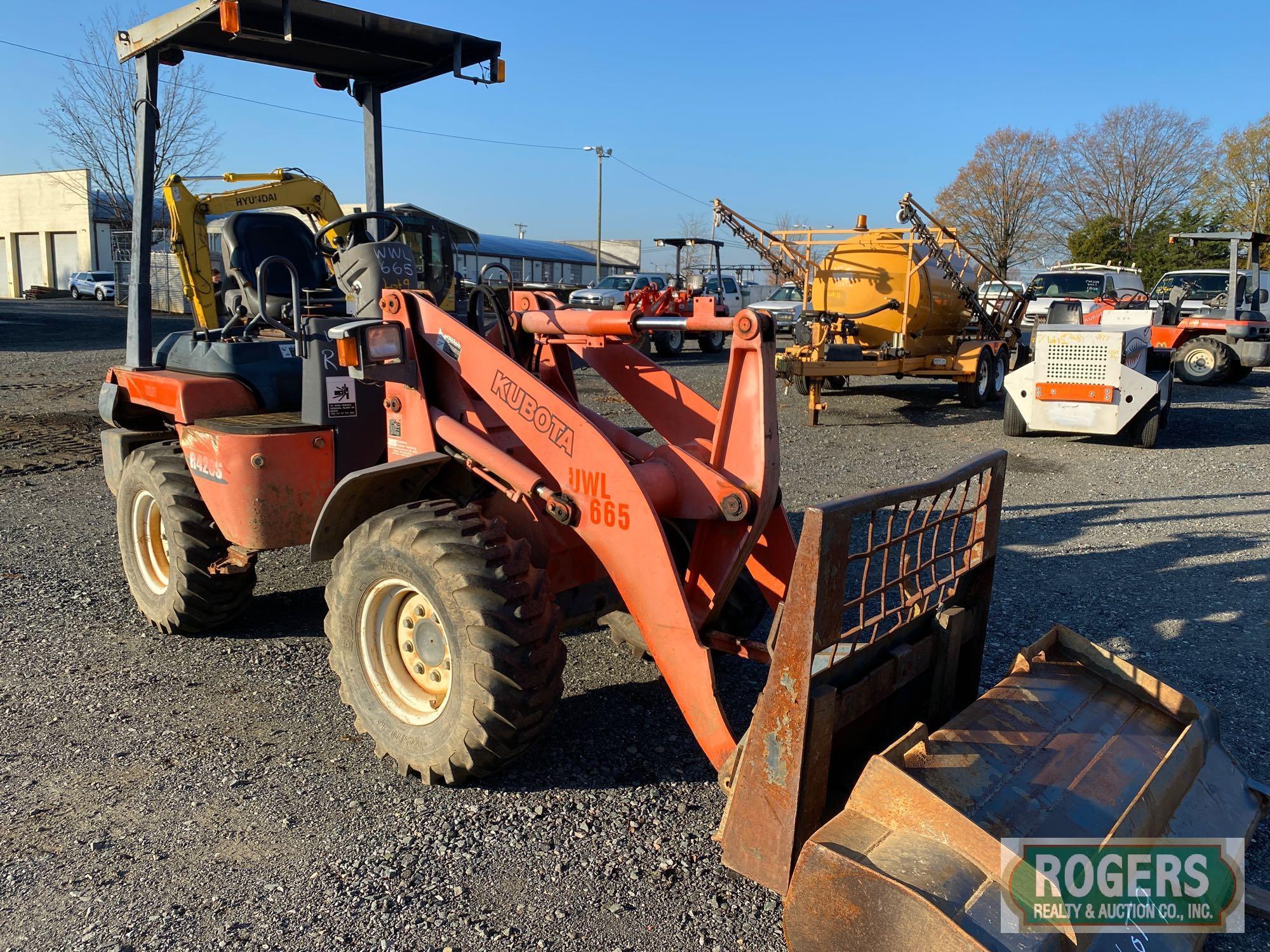 2003 KUBOTA R420S SKID STEER LOADER