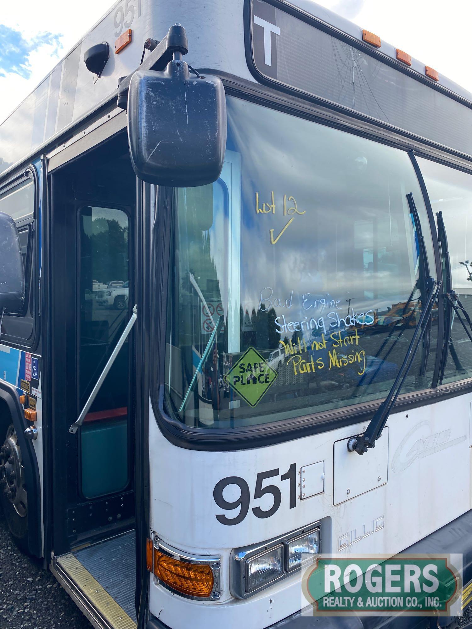 2004 GILLIG LOCAL BUS