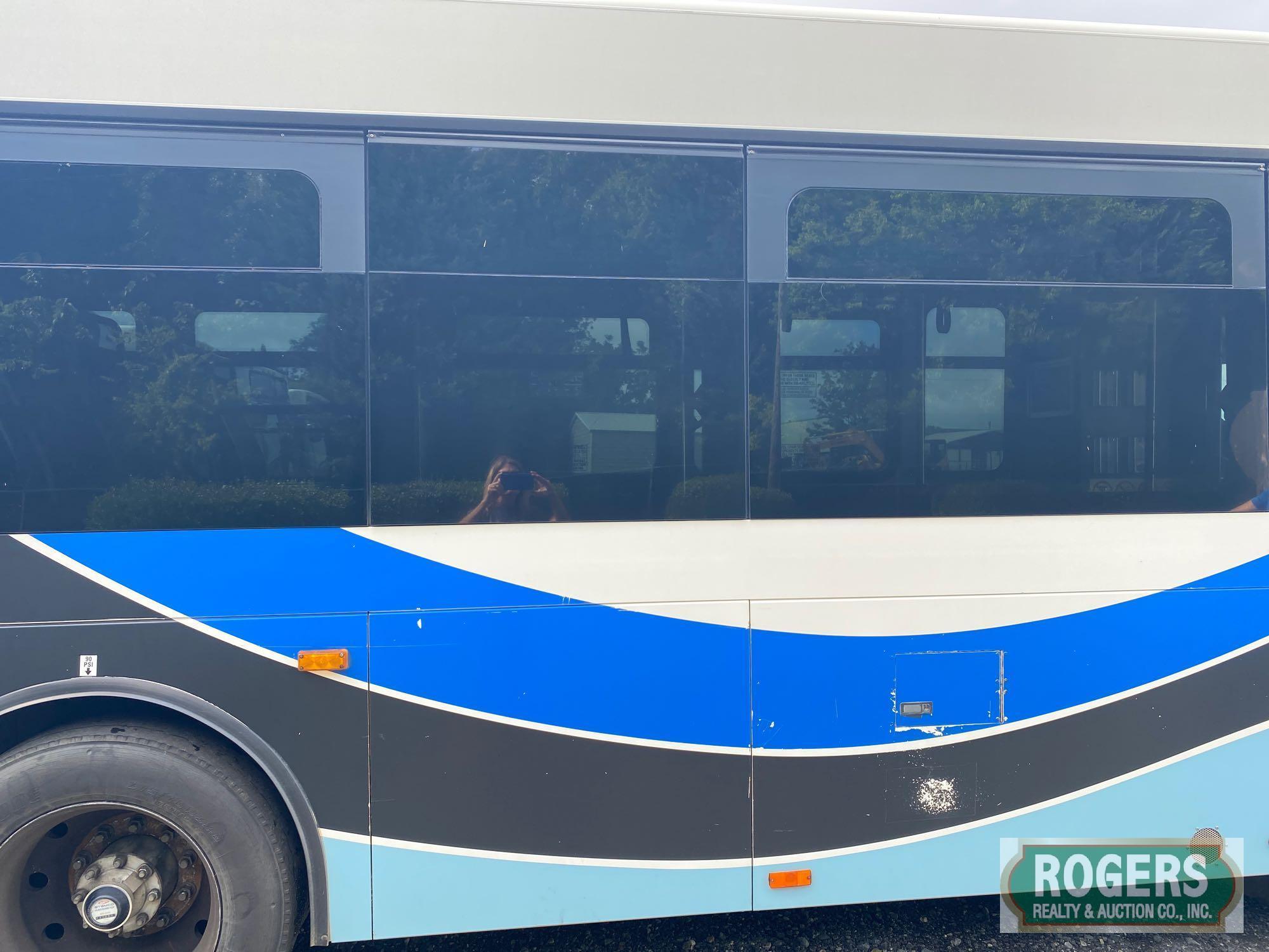 2007 GILLIG CIRCULAR BUS