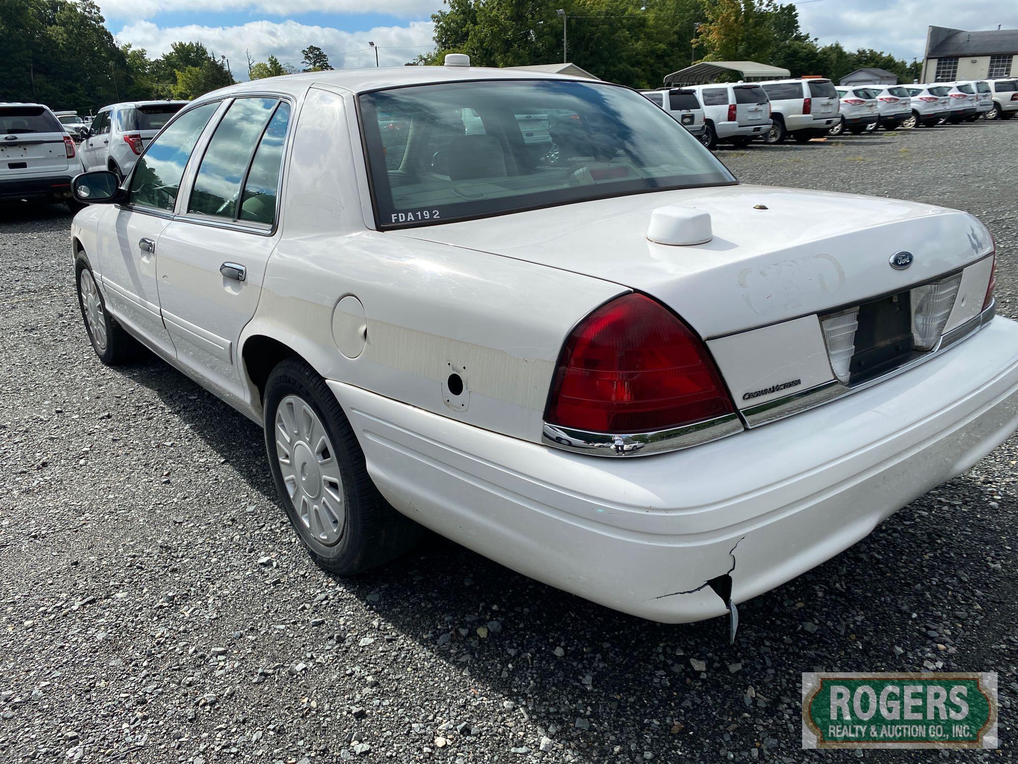 2008 FORD CROWN VICTORIA