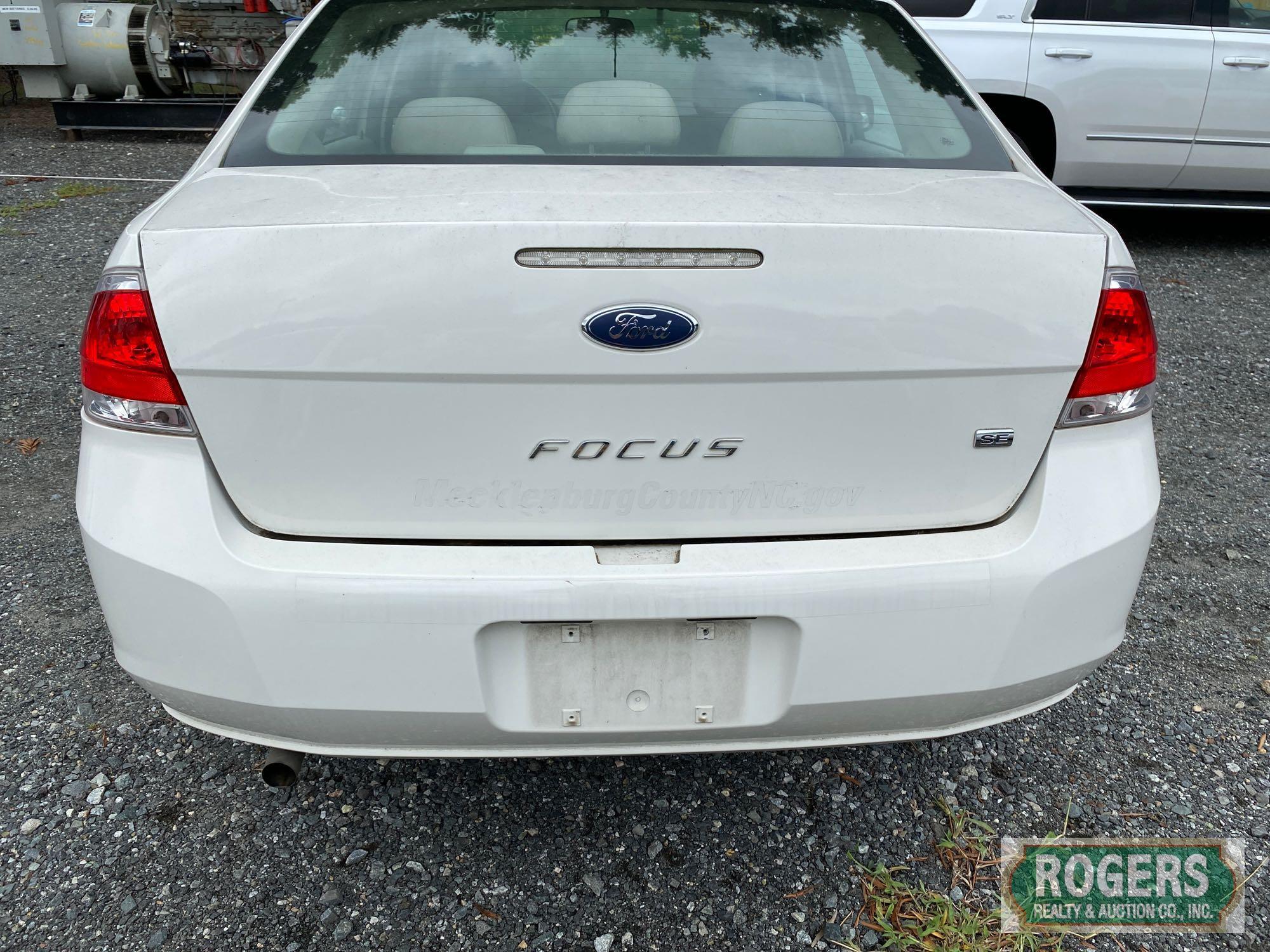 2010 FORD FOCUS