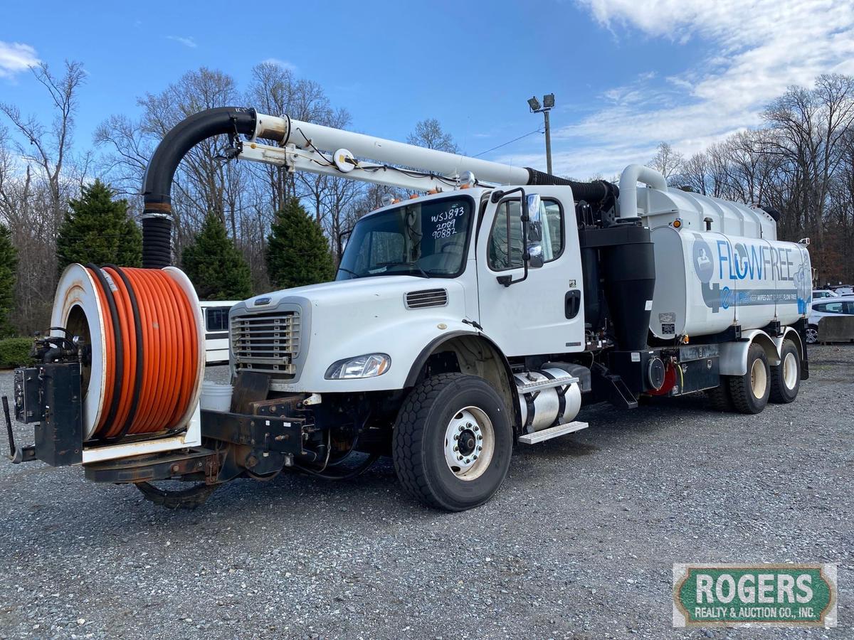 2009 FREIGHTLINER M2112